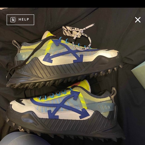 Off-white sneakers - Picture 3 of 5